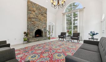 6801 CAPRI Pl, Bethesda, MD 20817
