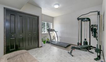 18949 SE TICKLE CREEK Rd, Boring, OR 97009