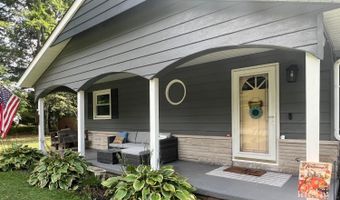 89 Woodlawn Dr, Batesville, IN 47006