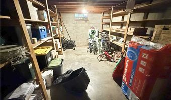 6424 Walrath Cir, Ashtabula, OH 44004