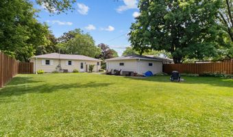 2213 N BENNETT St, Appleton, WI 54914