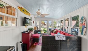 650 Eastpointe Ct, Amherst, OH 44001
