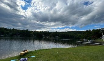 221 Sussex Ave, Andover, NJ 07860