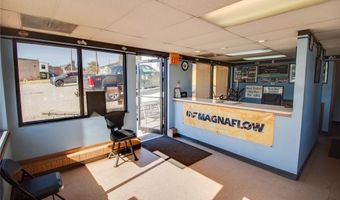 808 E Broadway, Alton, IL 62002