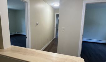61 Arch St 1, Burlington, CT 06013