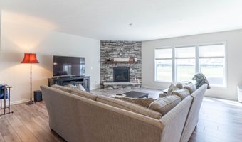 4223 Backstretch Ln, Bargersville, IN 46106