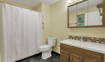 8175 Vore Ridge Rd, Athens, OH 45701