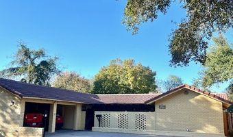 1617 Rose Dr, Alice, TX 78332