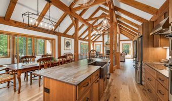 31 Cave Mountain Rd, Bartlett, NH 03812