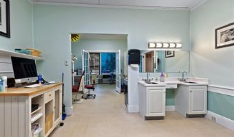 132 State St, Augusta, ME 04330