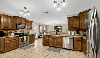 2803 Hunter Pointe, Altus, OK 73521
