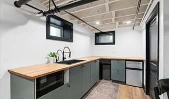 1422 WEST St, Annapolis, MD 21401