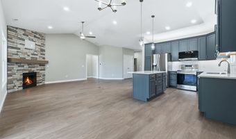 2025 Approach Dr, Auburn, IN 46706