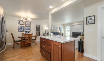 4808 SW WEMBLEY Pl, Beaverton, OR 97005