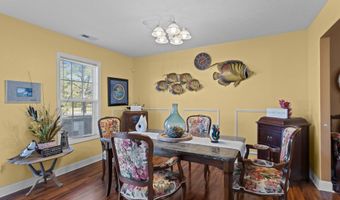 100 Madison Bay Dr, Beaufort, NC 28516