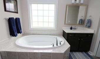 138 Long Cove Dr, Blythewood, SC 29016