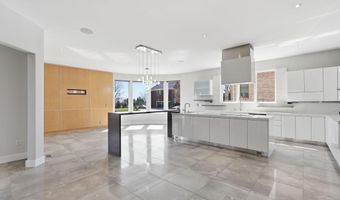 6600 RESERVES HILL Ct, Annandale, VA 22003