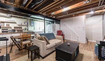 3027 Forest Creek Ct, Ann Arbor, MI 48108