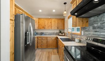 17905 OCEAN Blvd, Rockaway Beach, OR 97136