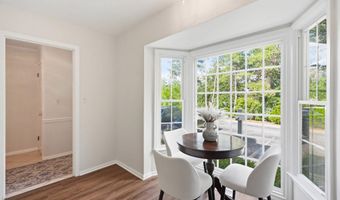 1270 CADDIE Dr, Arnold, MD 21012