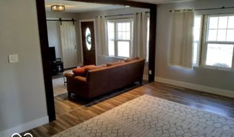 703 Redfern Dr, Beech Grove, IN 46107