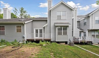 4274 Hillside Dr, Ann Arbor, MI 48105