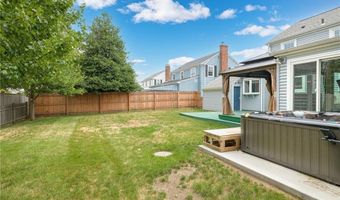 26 Tryon Ave, East Providence, RI 02916