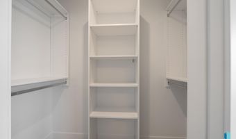 1517 W Autumn Cir, Brandon, SD 57005