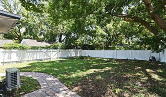 110 W PAR St, Orlando, FL 32804