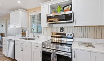 3400 S Ironwood Dr 318, Apache Junction, AZ 85120
