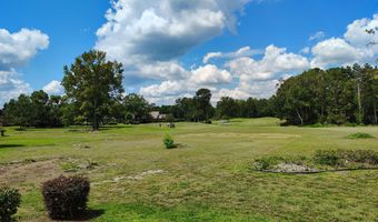 29 Lake Arbu Dr, Manning, SC 29102