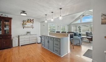 1208 7th St NW, Altoona, IA 50009