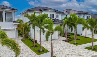 6528 SIMONE SHORES Cir, Apollo Beach, FL 33572