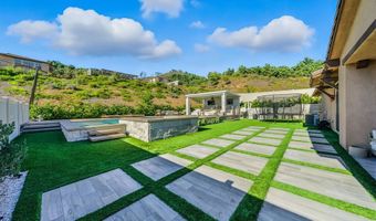 2428 Monroe Pl, Escondido, CA 92027