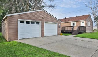 501 21st St NE, Austin, MN 55912