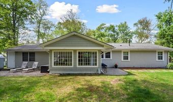 216 Oregon Rd, Ashland, MA 01721