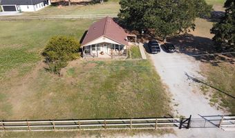 125 Robles Ln, Alvord, TX 76225