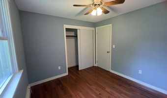 2 Sunrise Cir, Augusta, ME 04330