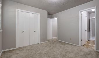 3108 N Glade Ave, Bethany, OK 73008