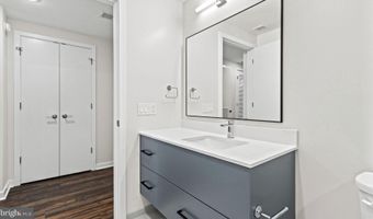 4000 WISCONSIN Ave NW Parc-Ph705, Washington, DC 20016