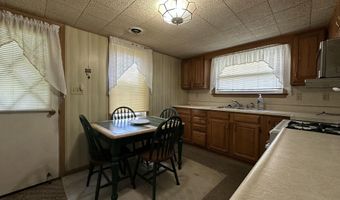 3935 Oak Ave, Altoona, PA 16601