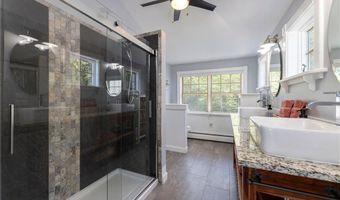 170 W Beach Rd, Charlestown, RI 02813