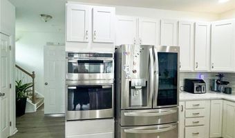 1391 Caspian St, Allentown, PA 18104