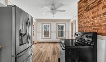 22 Parker St, Bangor, ME 04401