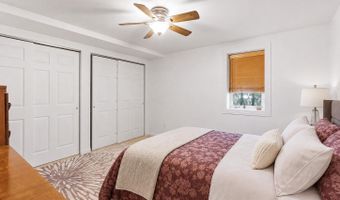 159 Harbor Inn Rd, Bayville, NJ 08721