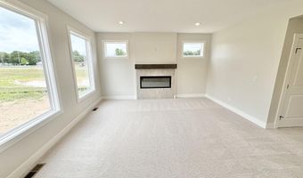 8345 Kettle Oak Dr SE, Alto, MI 49302