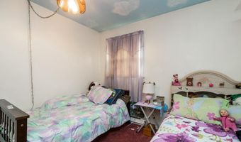2057 GROVE St, Allentown, PA 18104