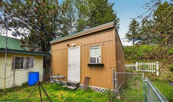 114 Bayview Rd, Athol, ID 83801