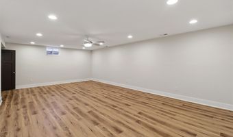 920 NE 49th St, Ankeny, IA 50021