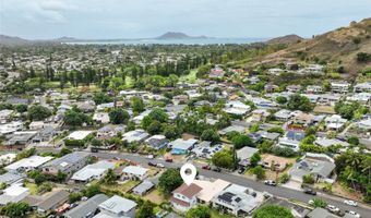 1073 Loho St, Kailua, HI 96734